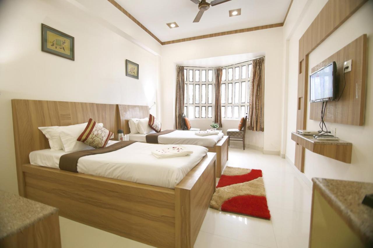 Hotel Sheetal Regency,Near Janambhumi Mathura Exterior photo